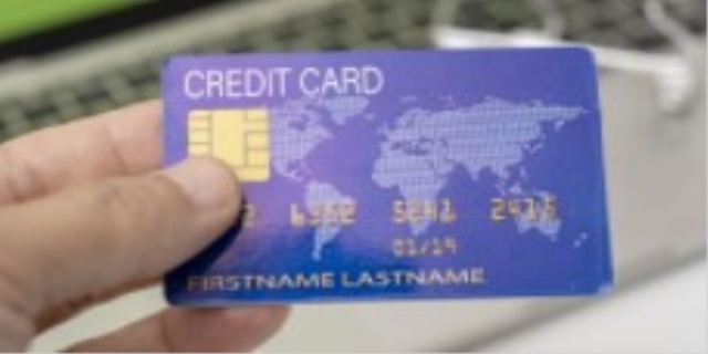 信用卡分期还款有什么好处和坏处